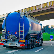 خدمة تامين صهاريج مياه و مازوت و بينزين